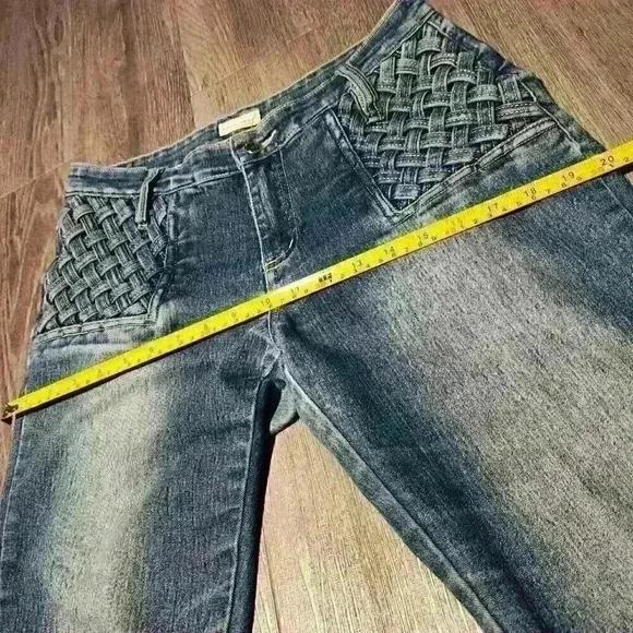 Vintage Y2K faded flared jeans with braid details ✦ mid rise ✦ medium wash - Picture 14 of 16